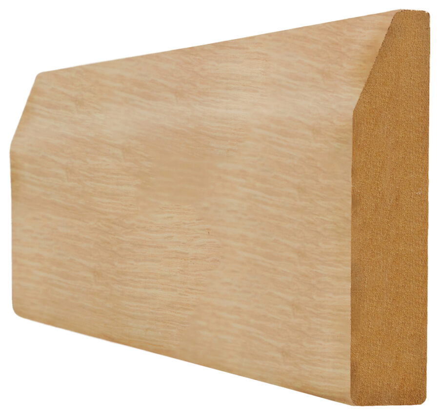 OAK FACED CHAMFERED SKIRTING (4 X 3M LENGTHS PER PK)